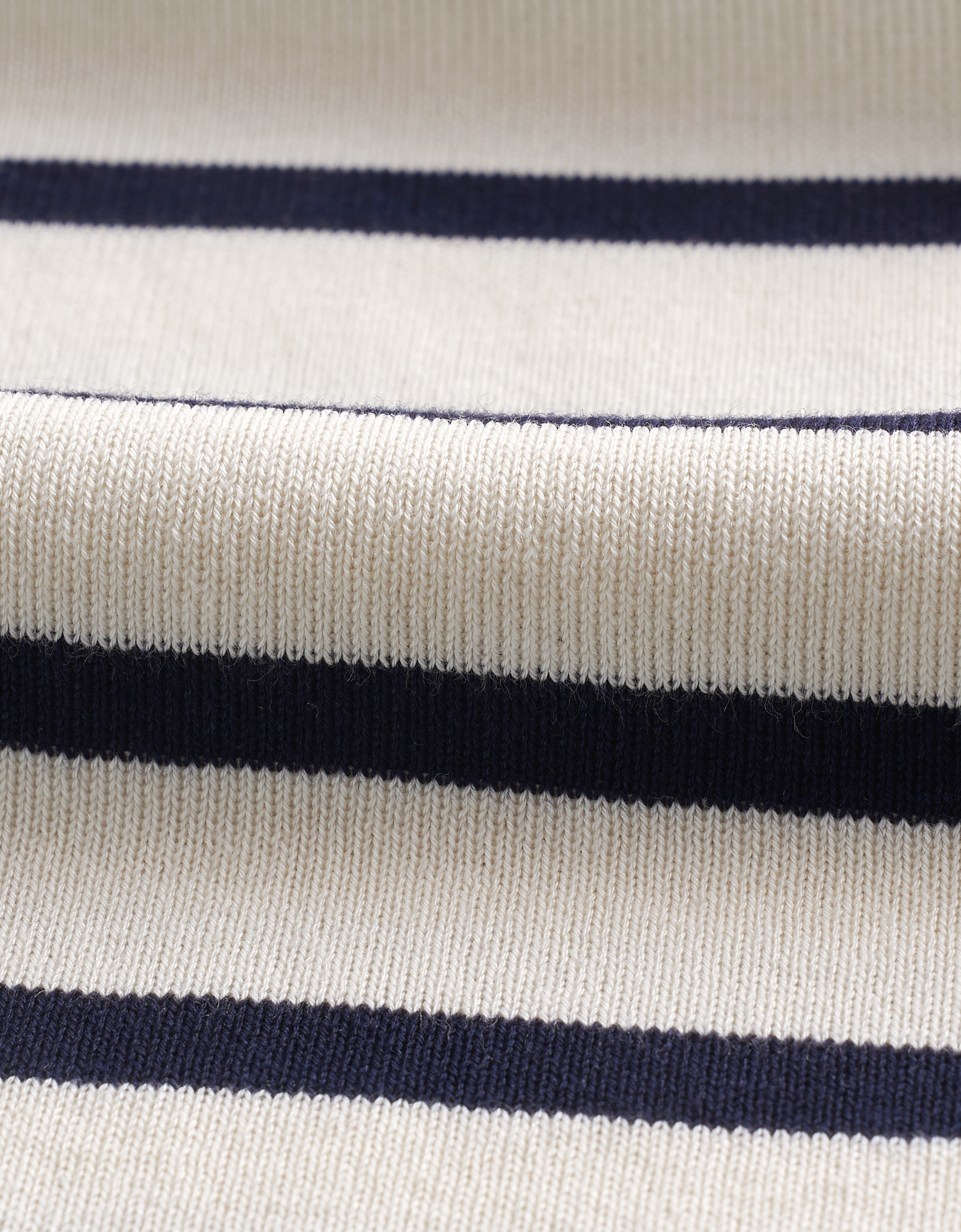 navy & white(a27097)