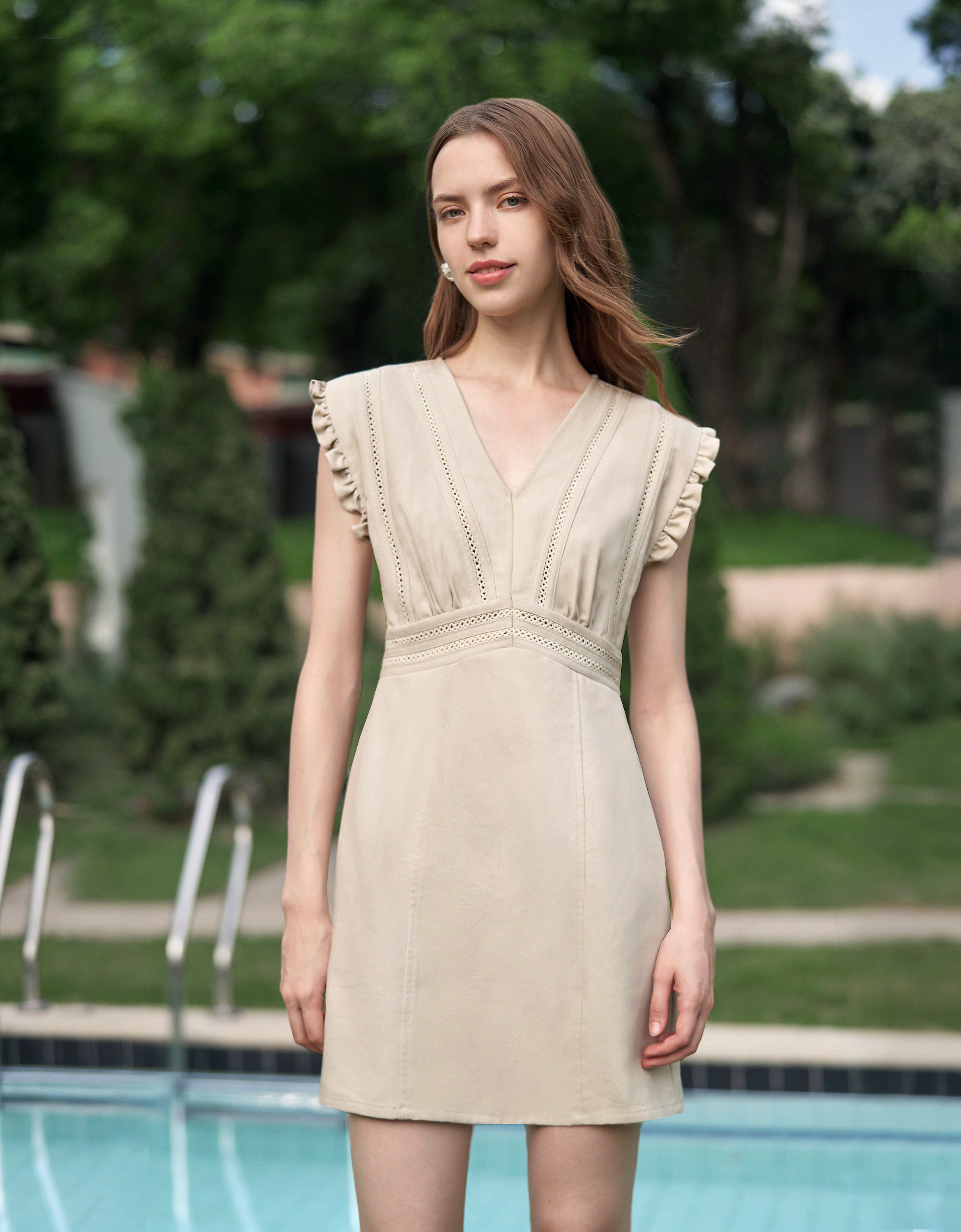 light khaki