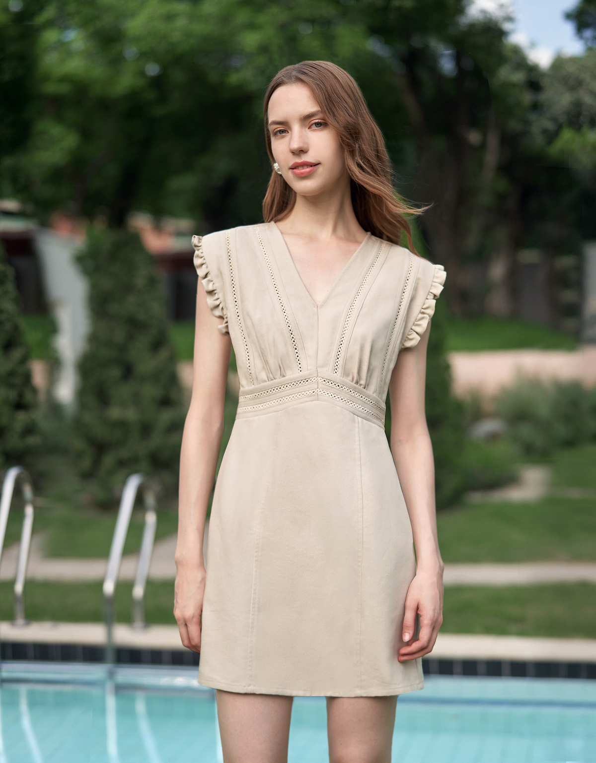 light khaki