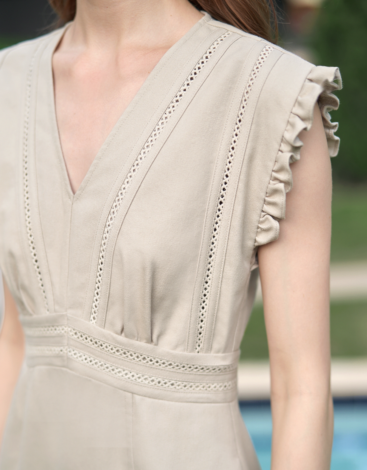 light khaki