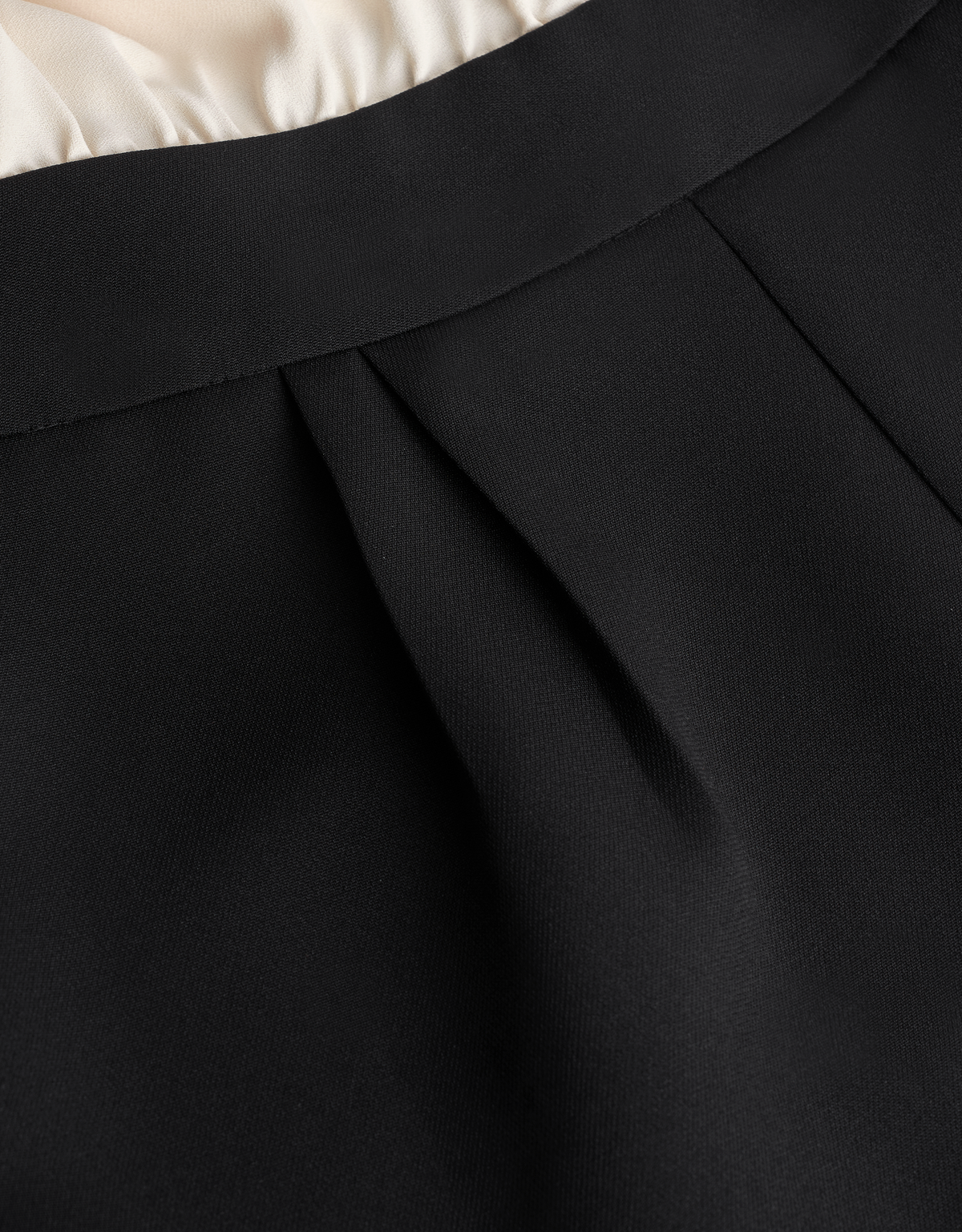 apricot & black(a26924)