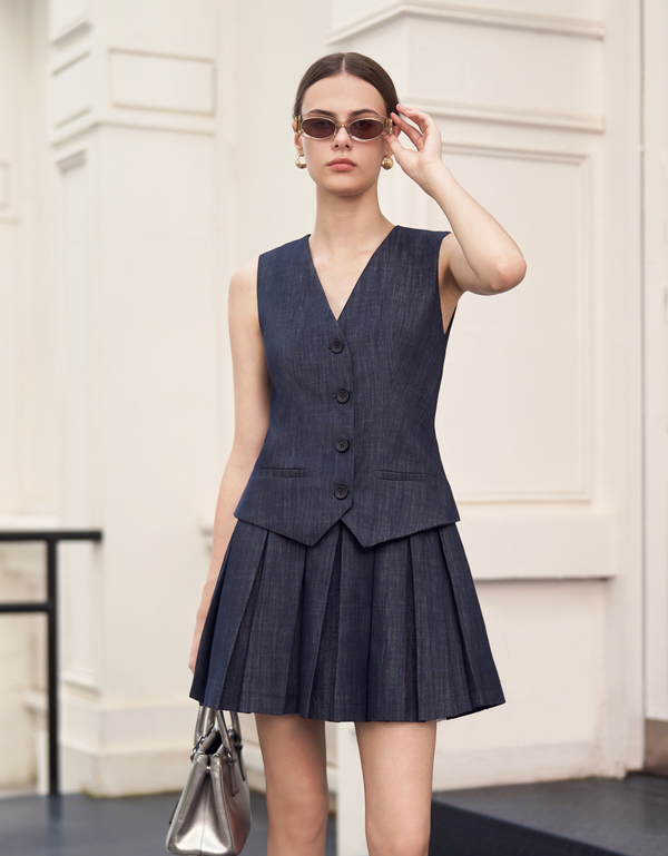 dark blue