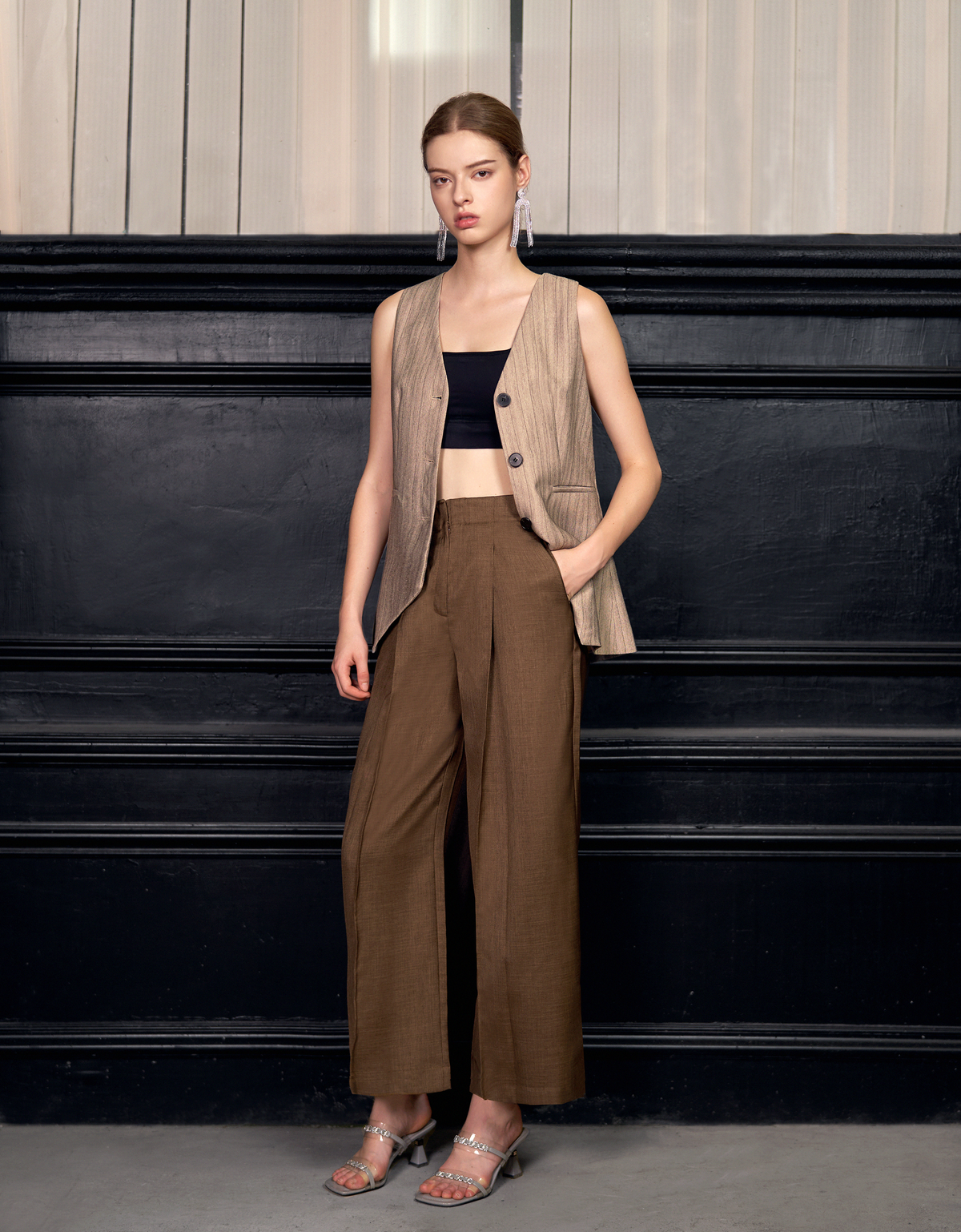 khaki