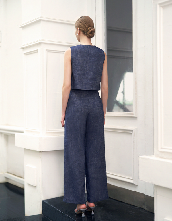 dark blue