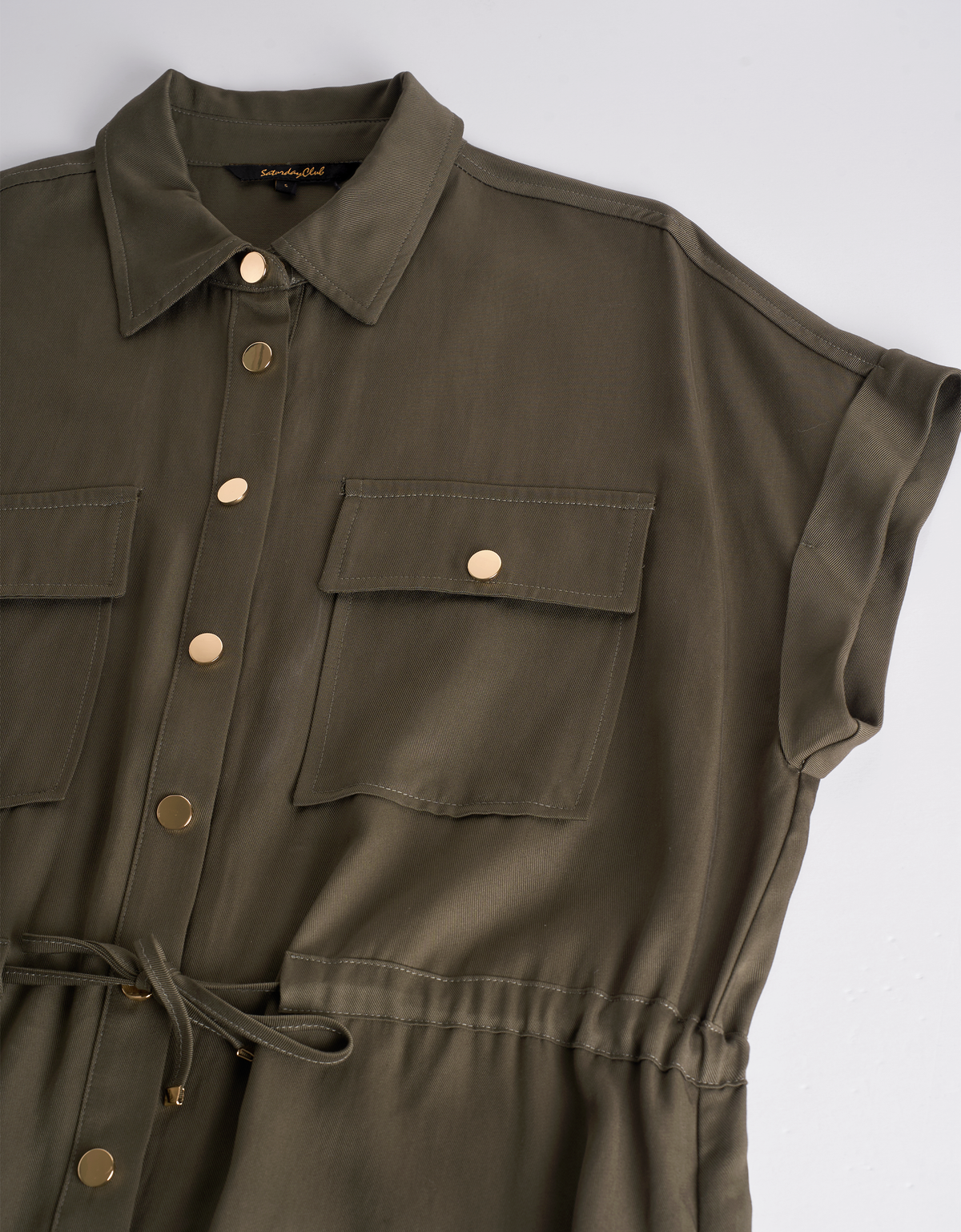 dark green