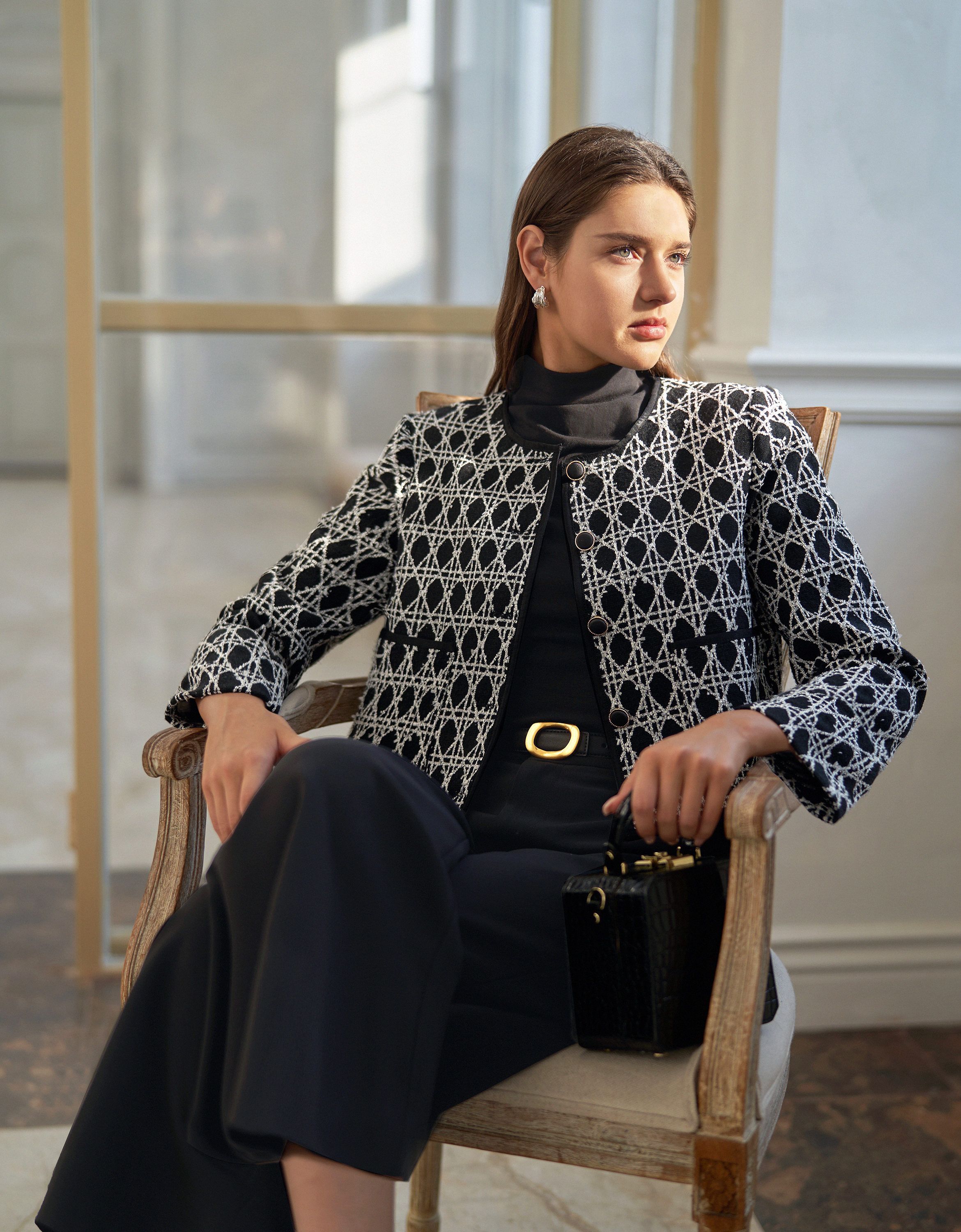 black & white(a27754)