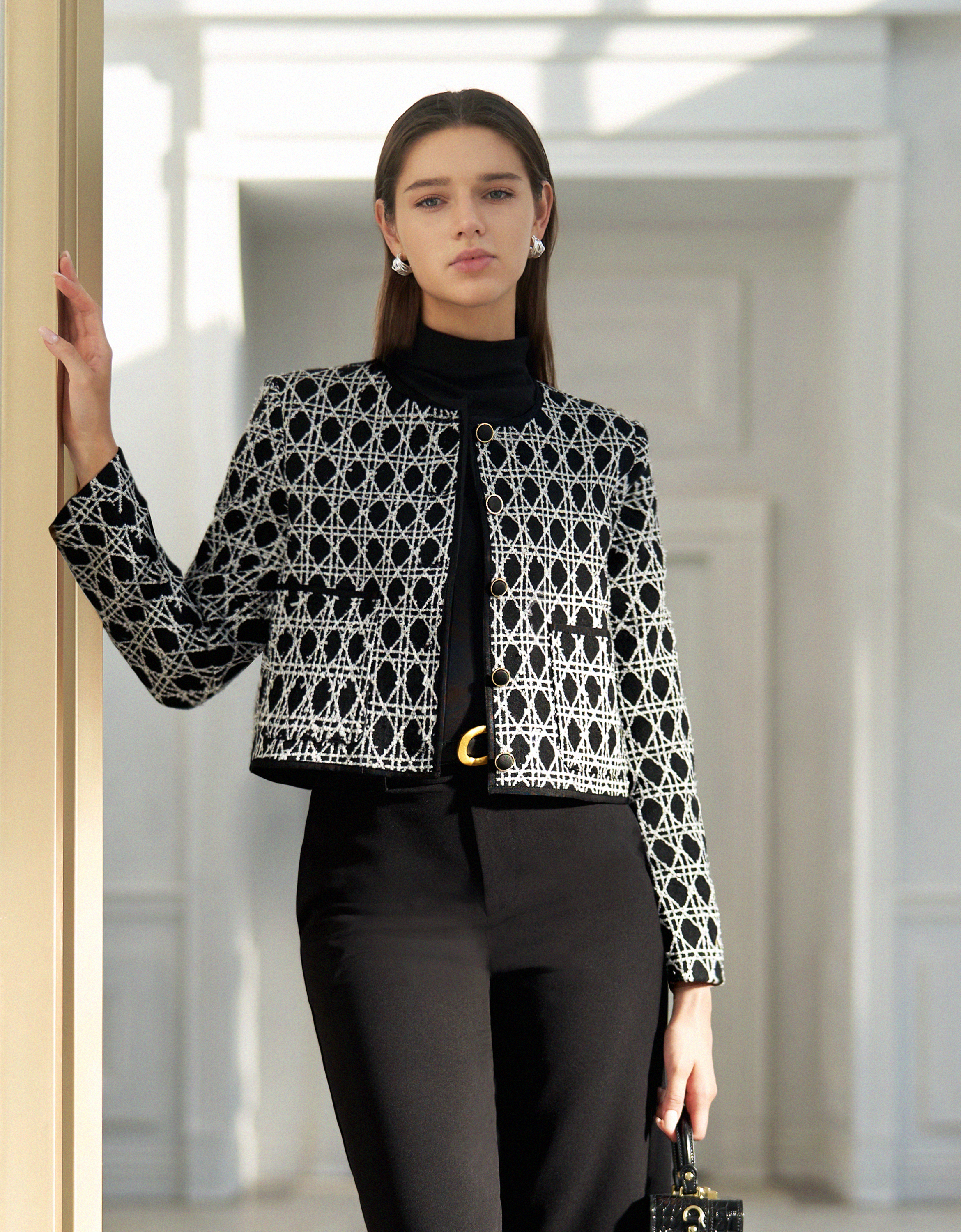 black & white(a27754)