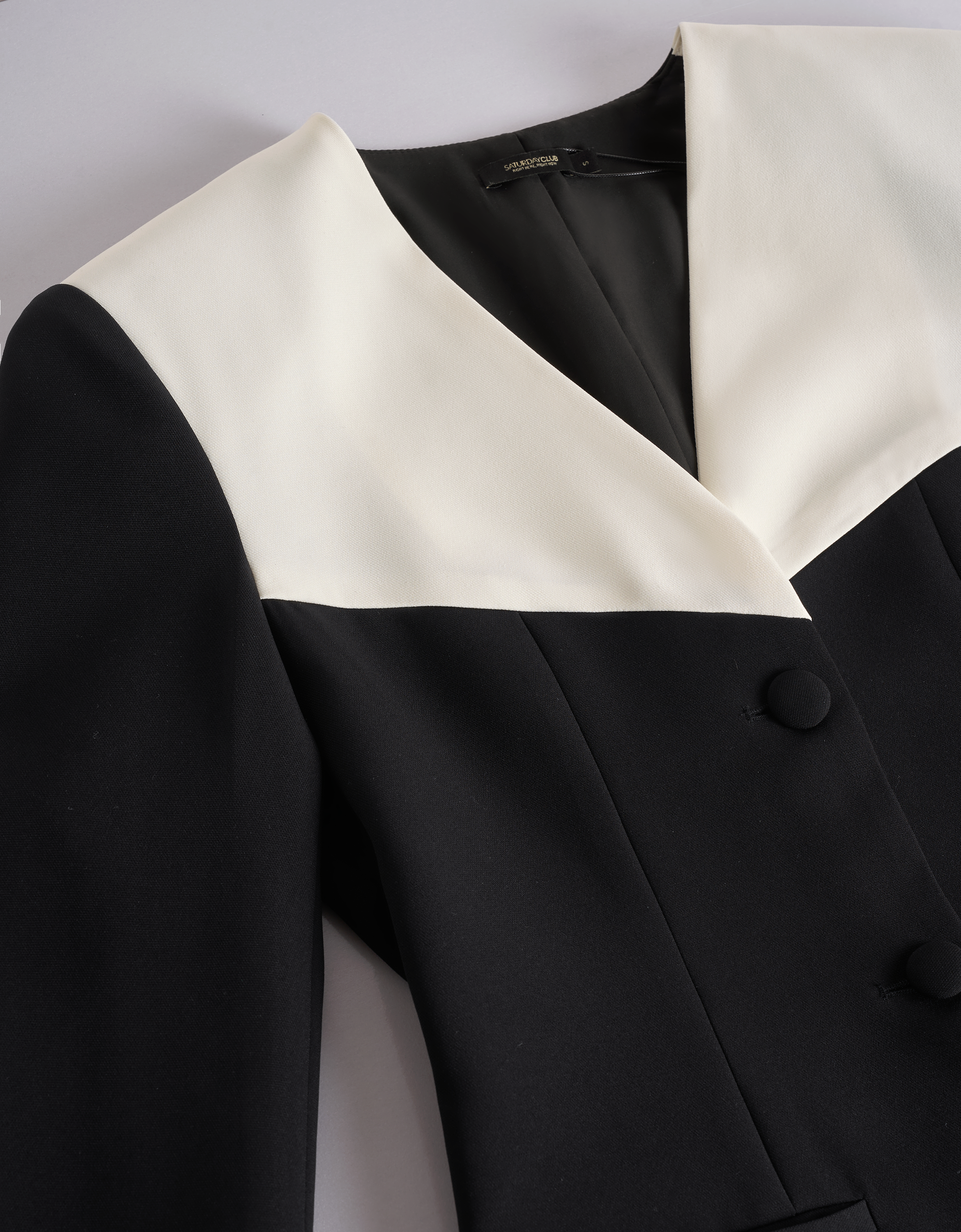 black & apricot(a28255)