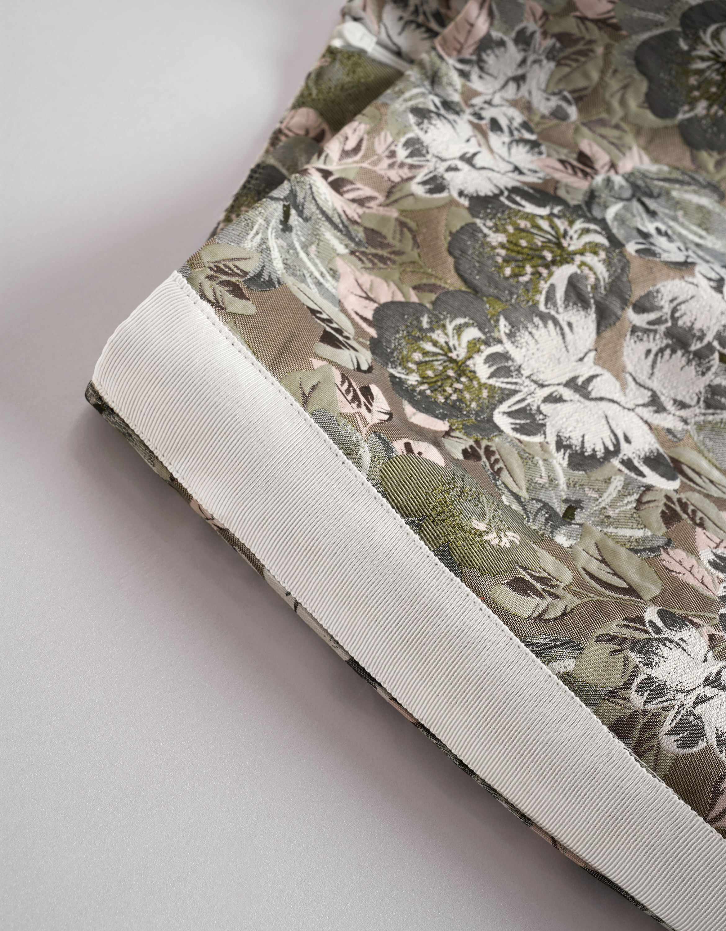 green florals(a28347)