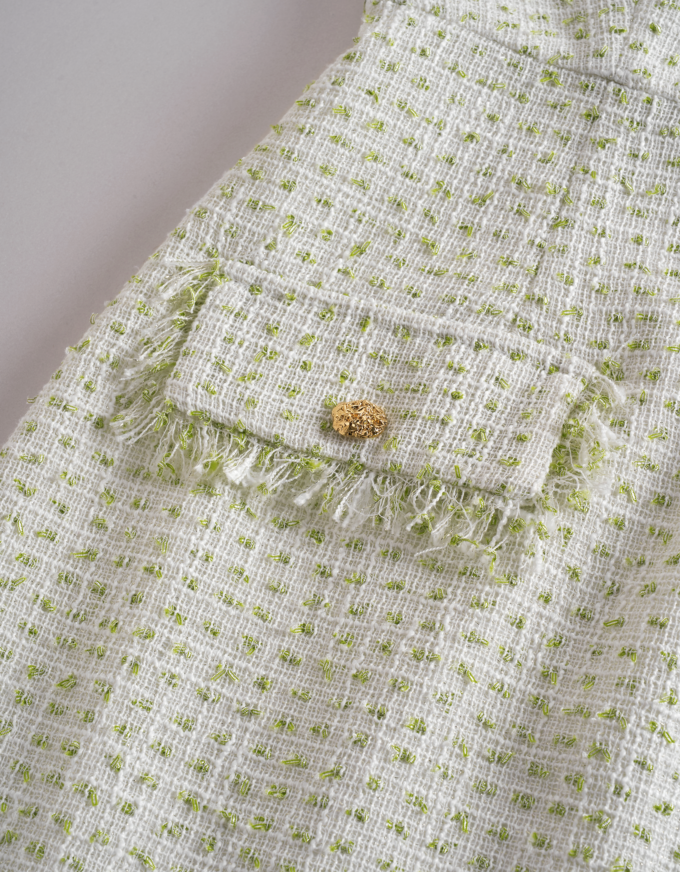 white & green(a28447)