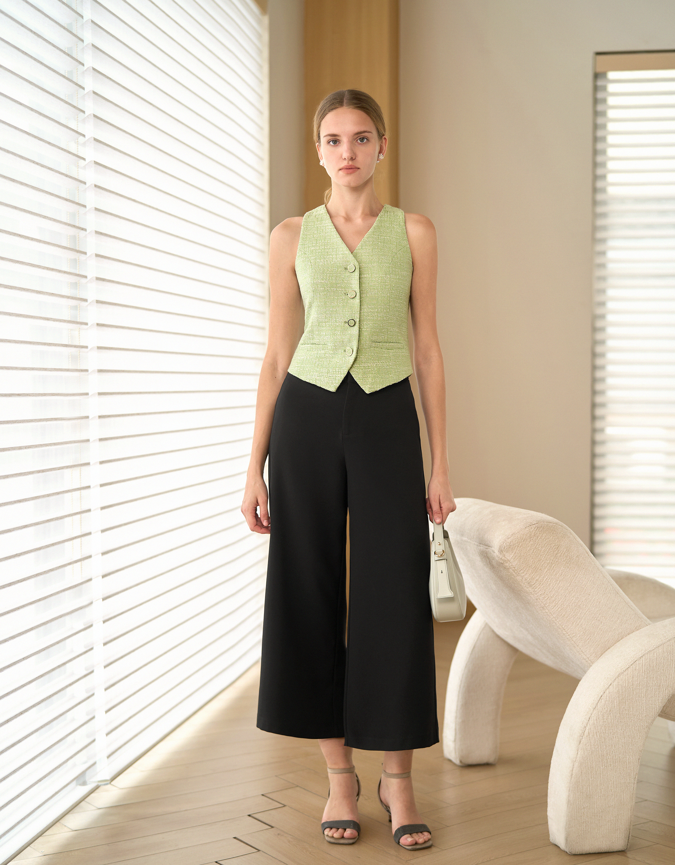 pale green