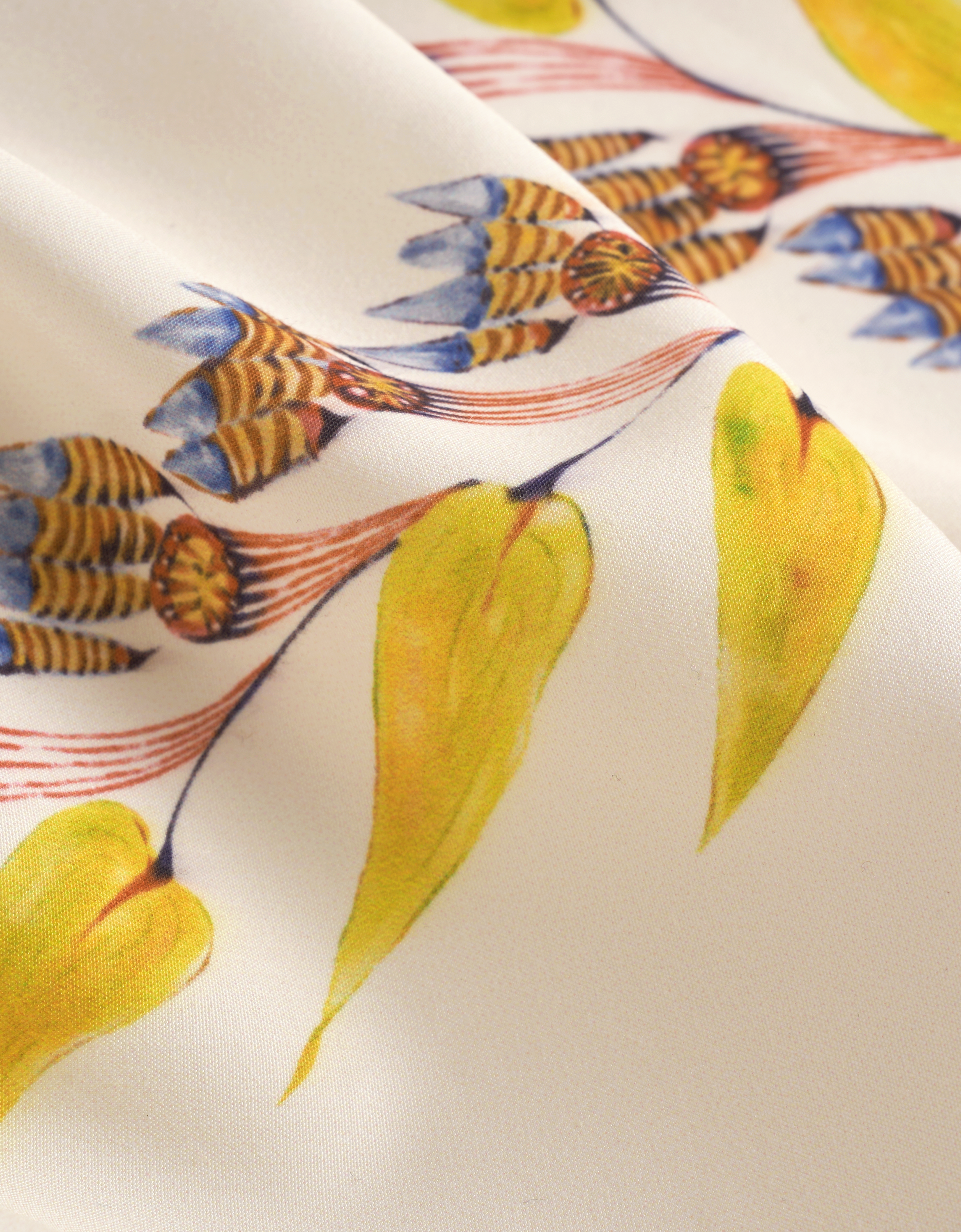 yellow print(a28601)