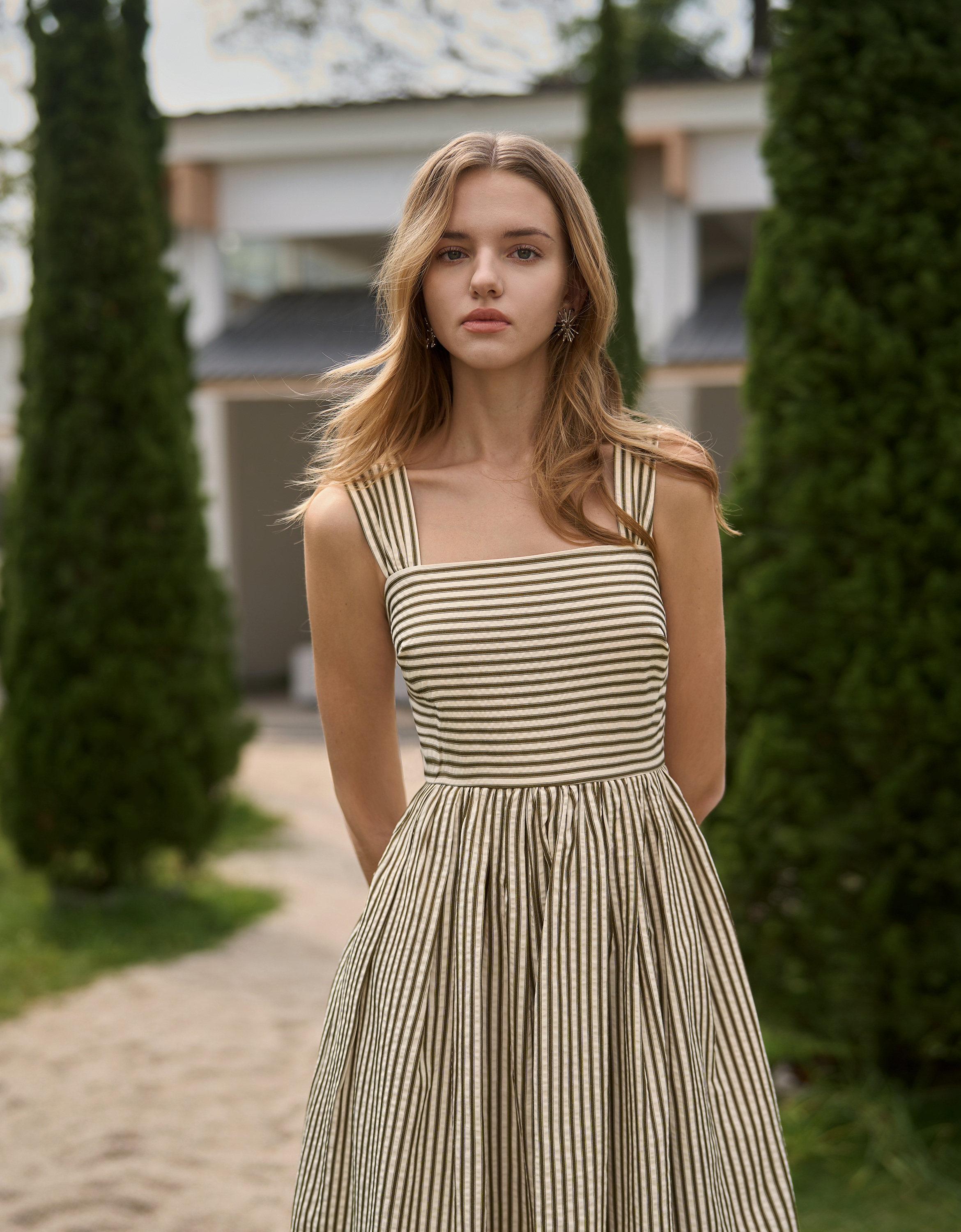 apricot & green(a28945)