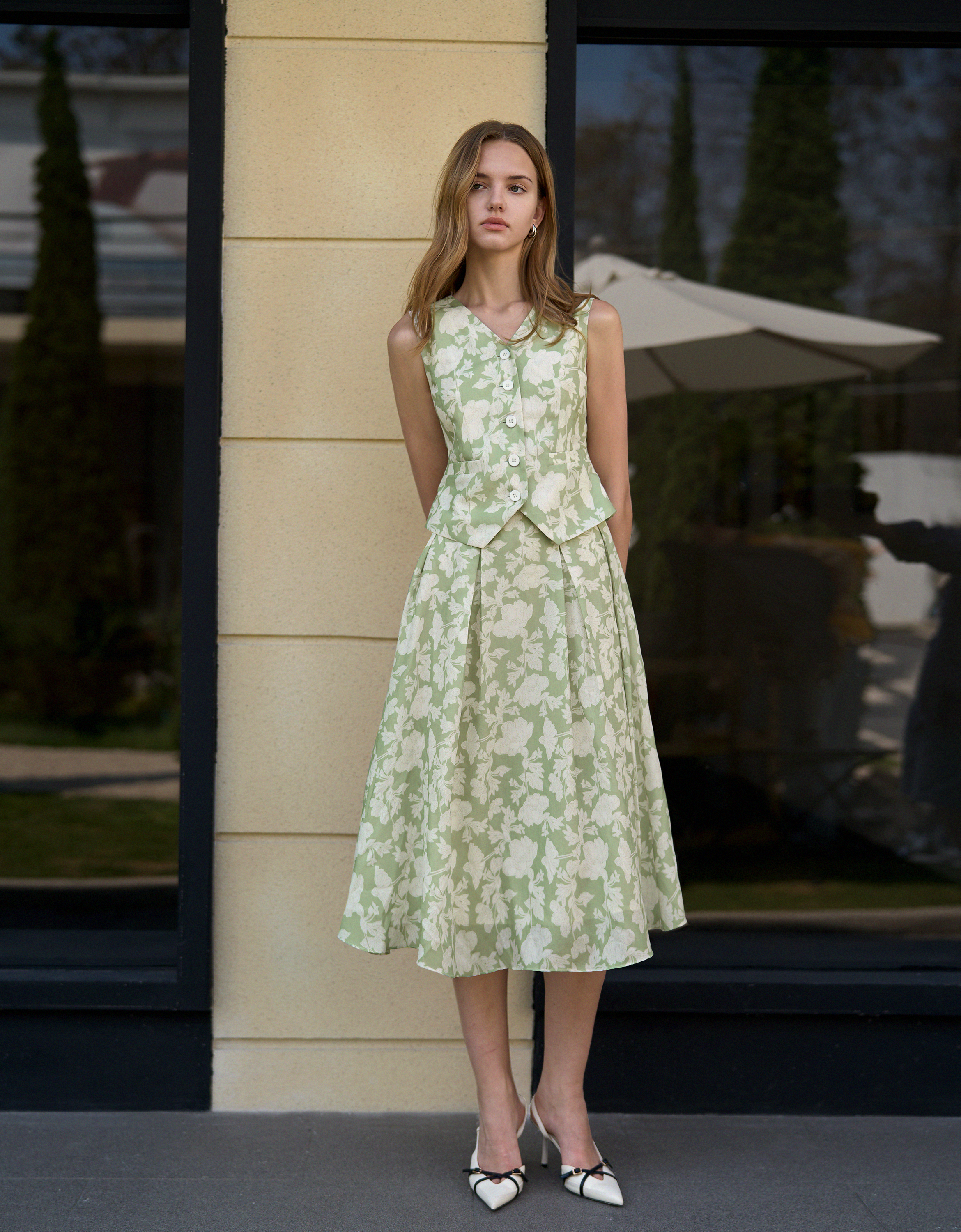 light green