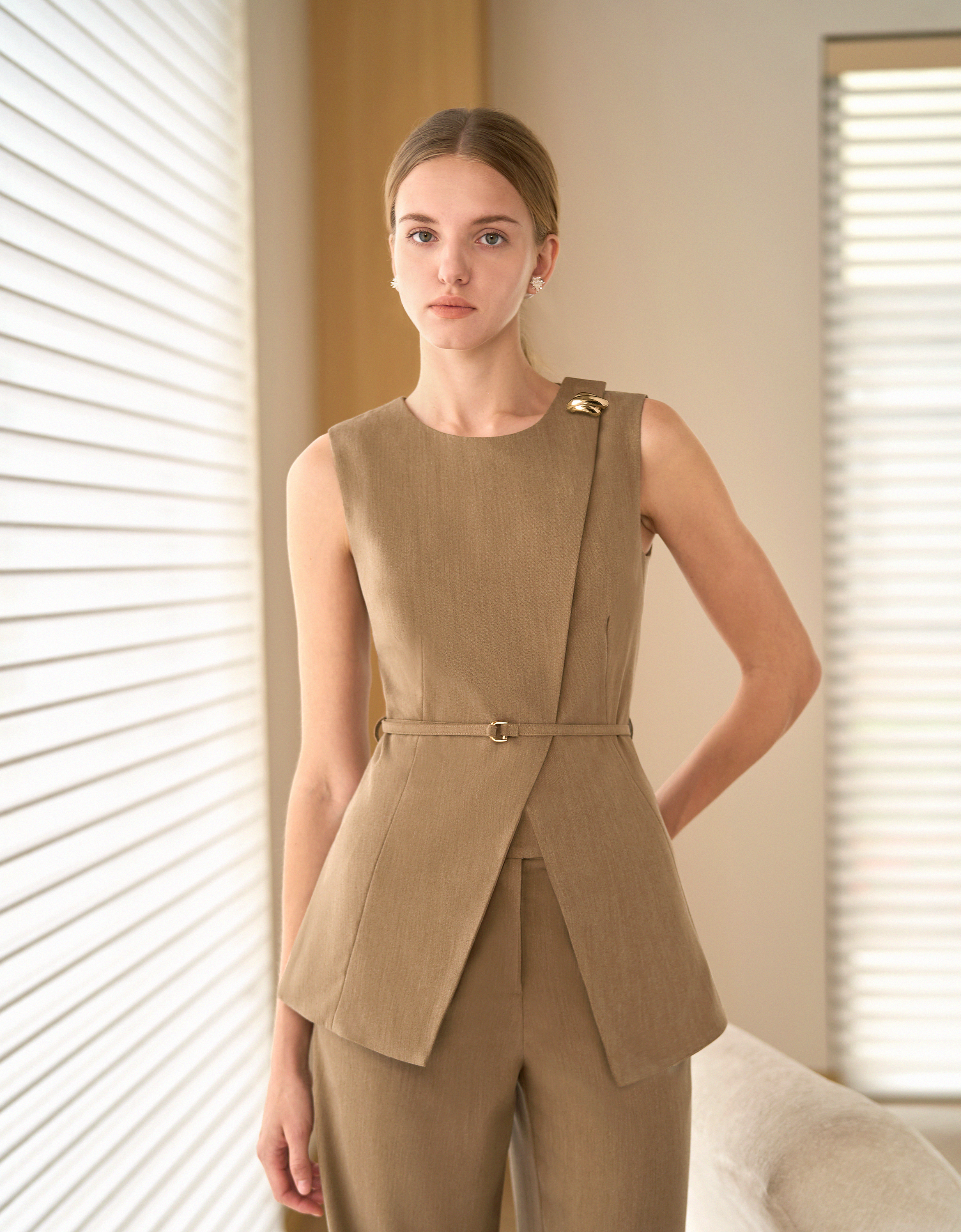 dark khaki