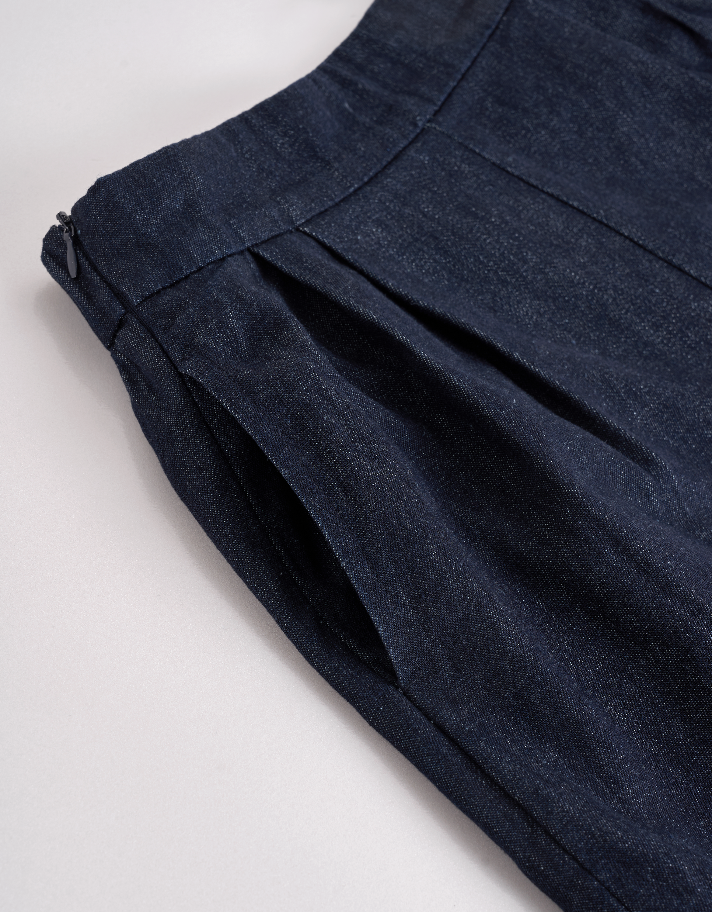 dark blue