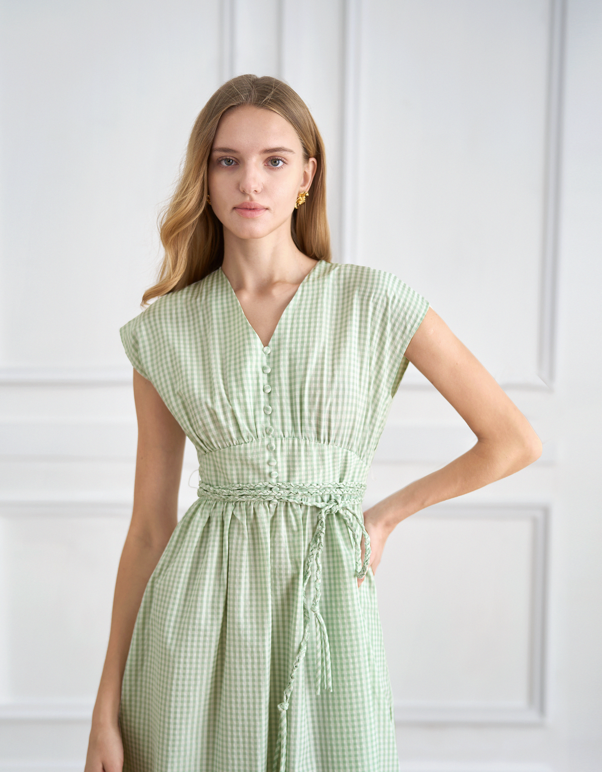 pale green