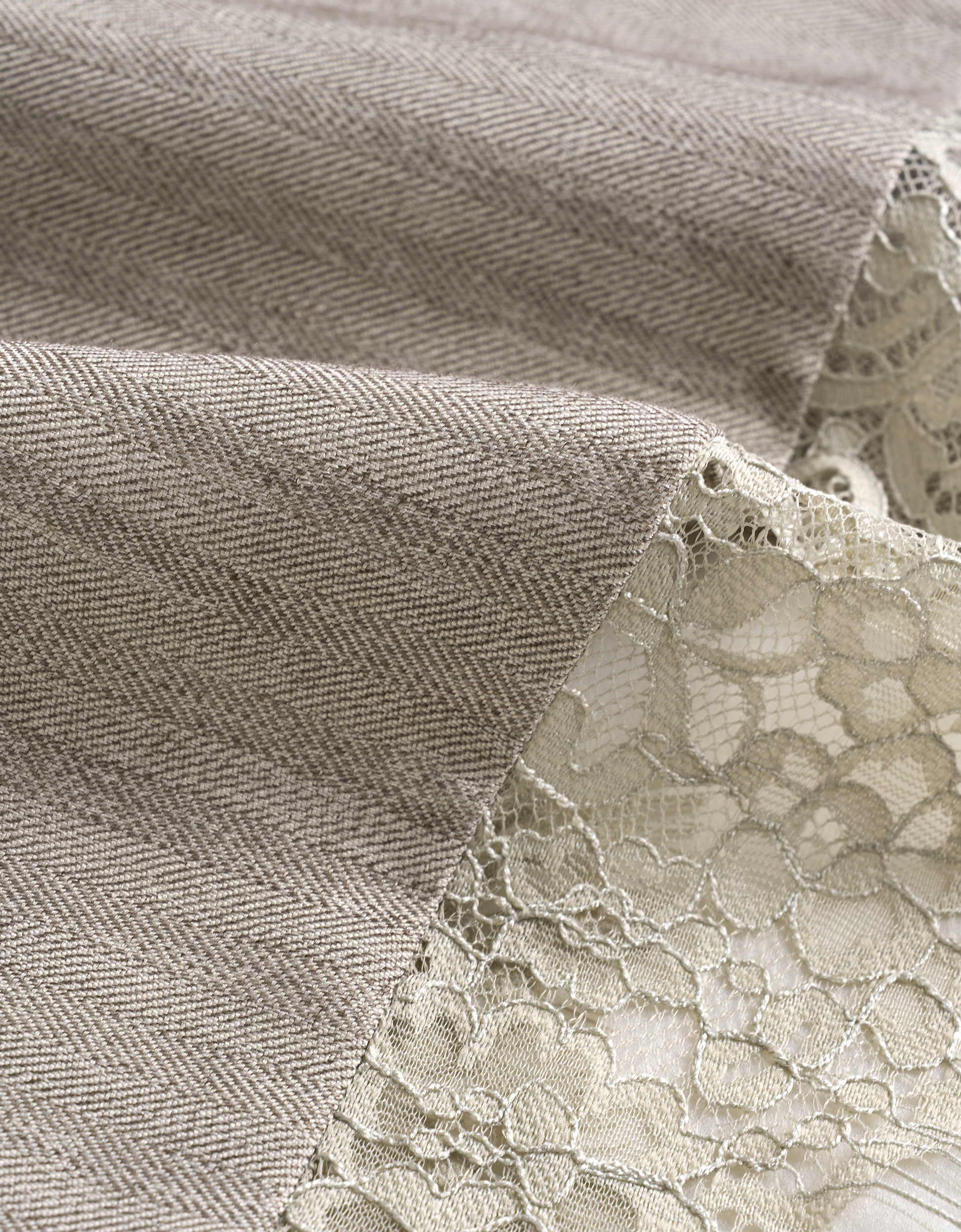 light khaki