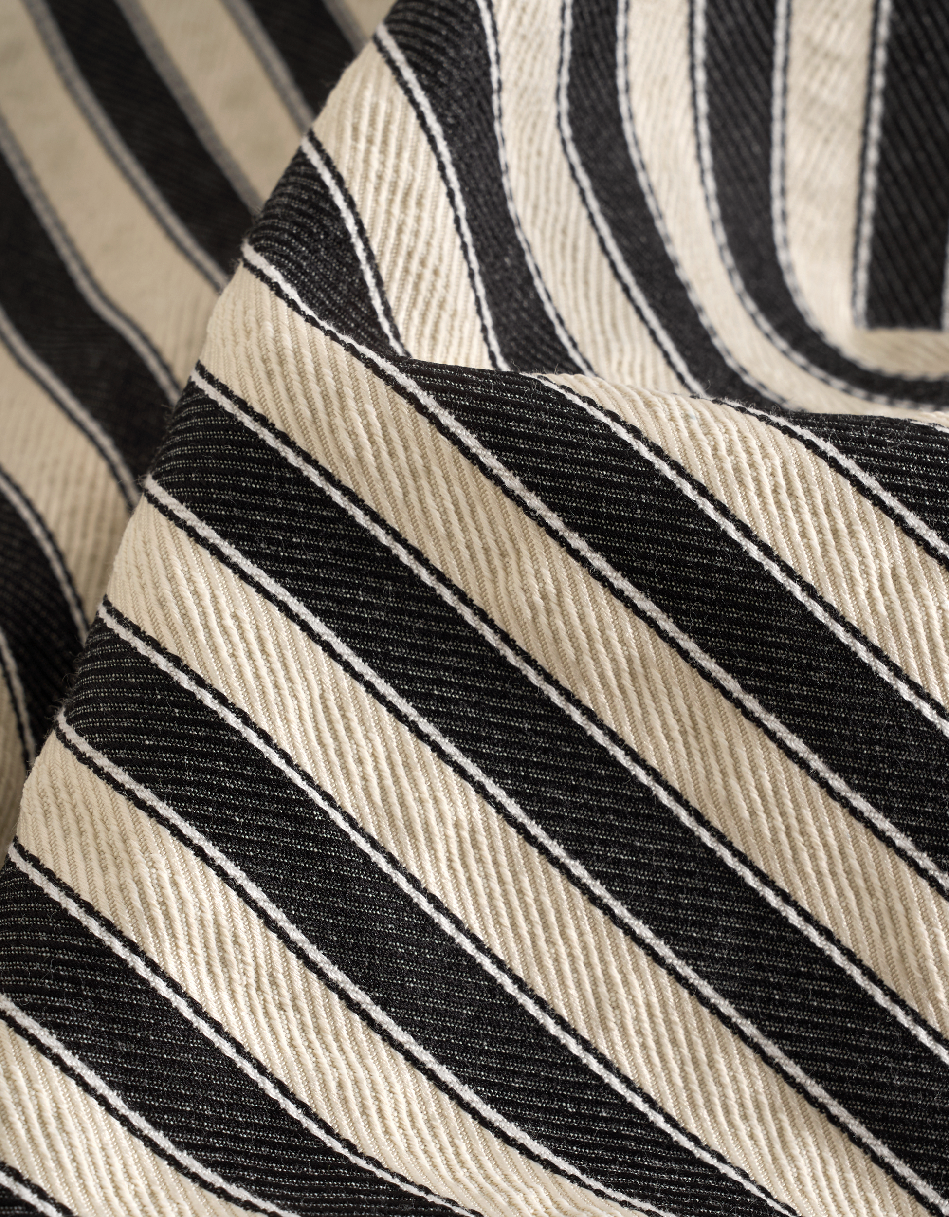 black & apricot(a30228)