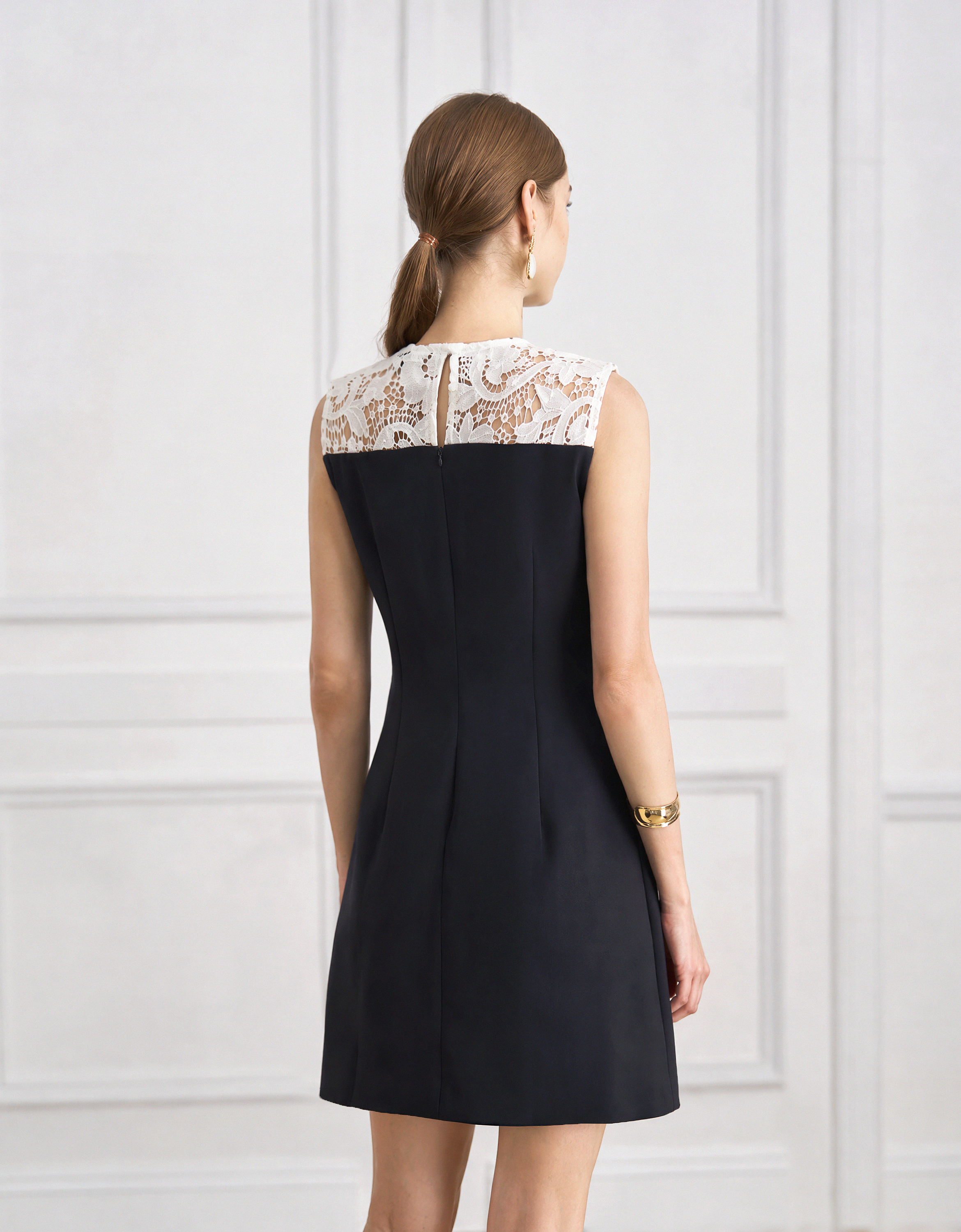 white & navy(a30534)