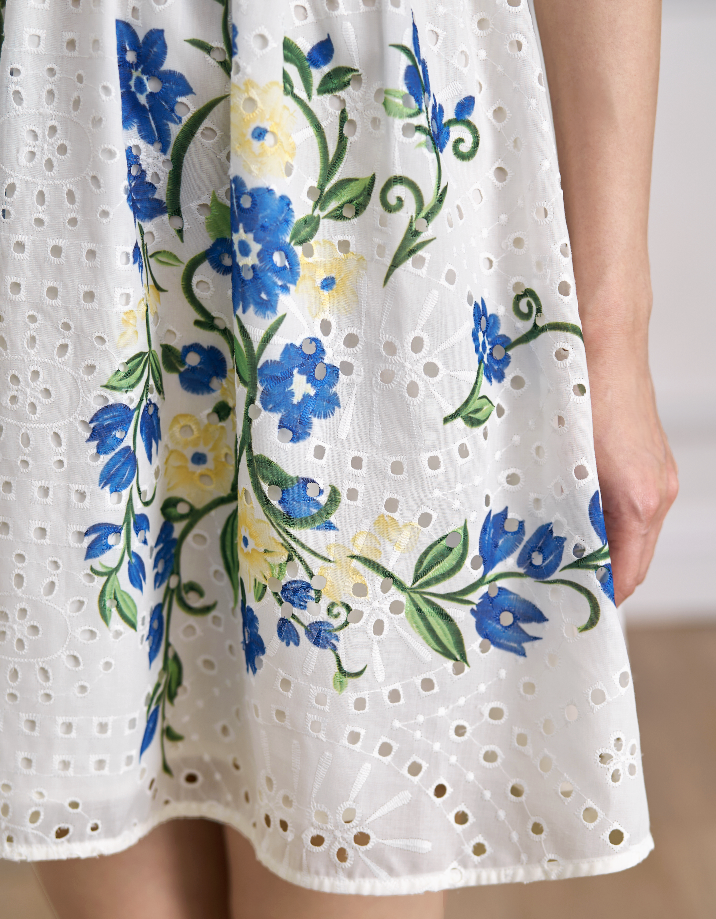 blue florals(a30588)