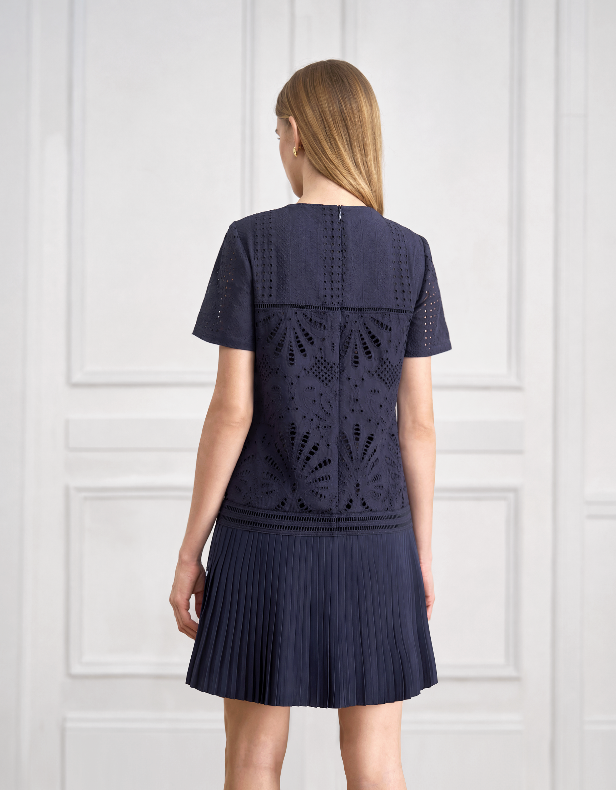 dark blue