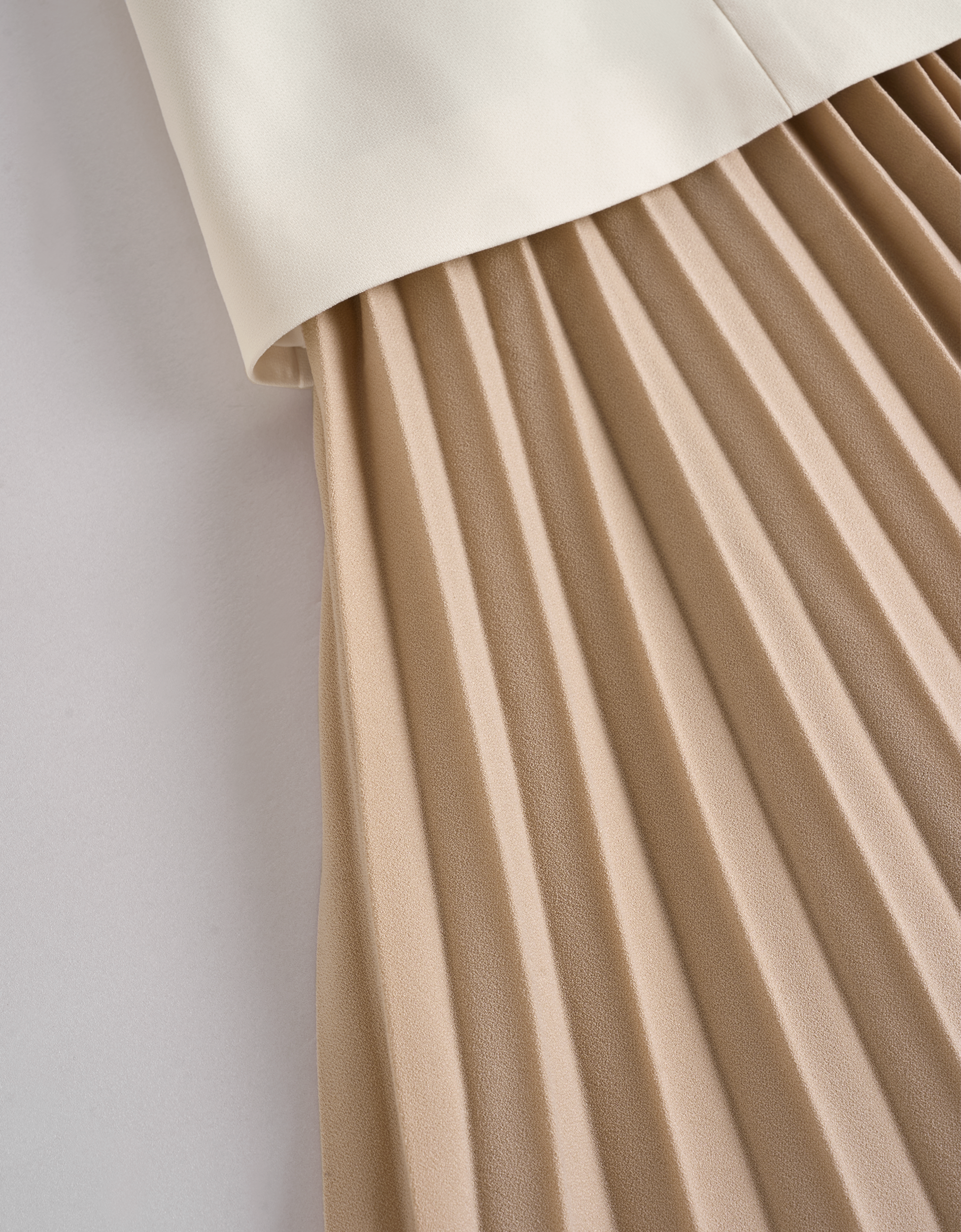 off white & khaki(a30665)