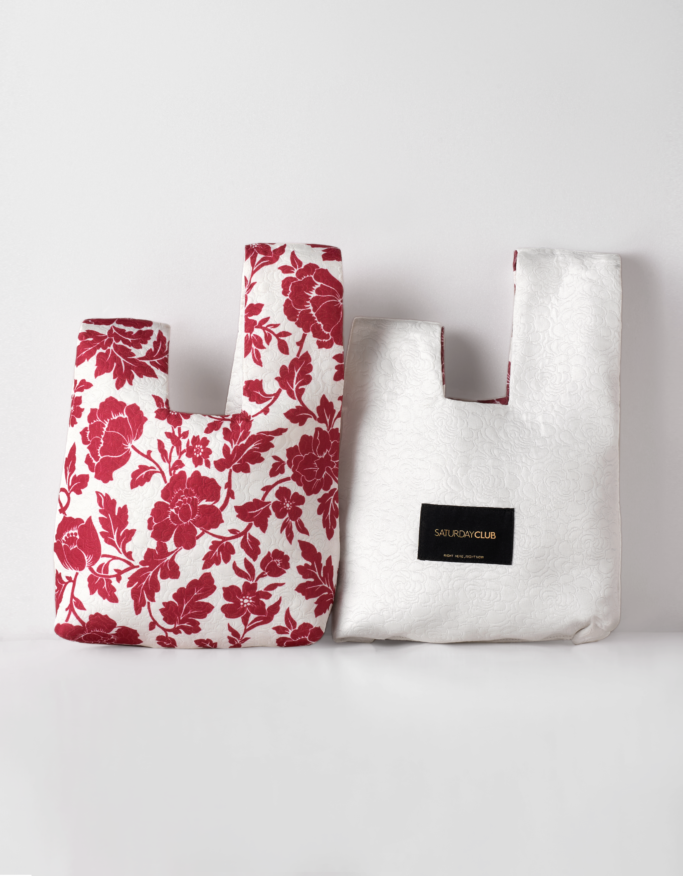 BUNDLE: Floral Jacquard Reversible Hand Bag & LNY 2026 Red Packets (Designs selected randomly)